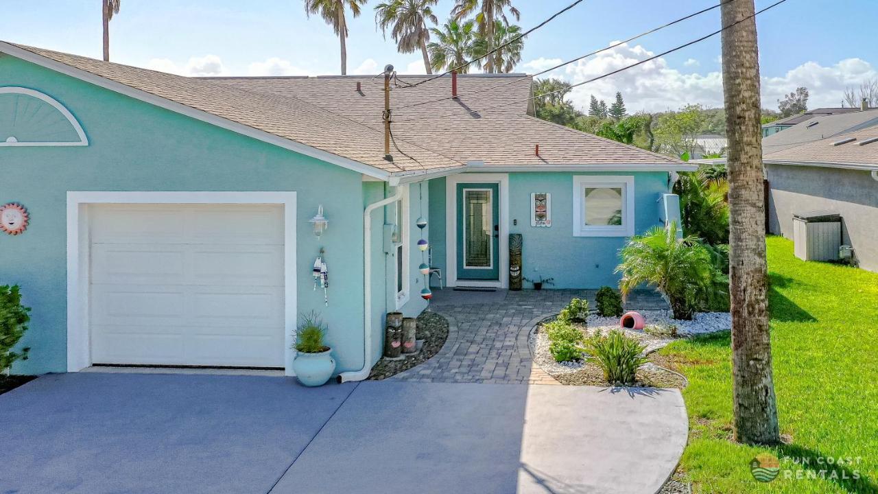 Dog Friendly Home Wprivate Fenced Yard, Garage & Fire Pit Steps To The Beach! New Smyrna Beach Exterior foto